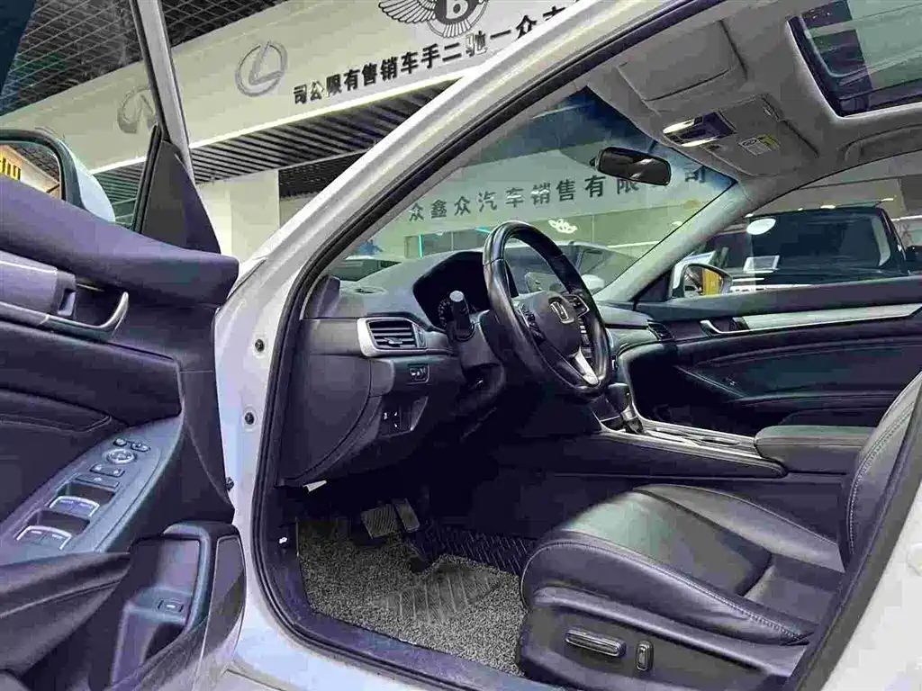 Honda Accord 2021 — фото 4