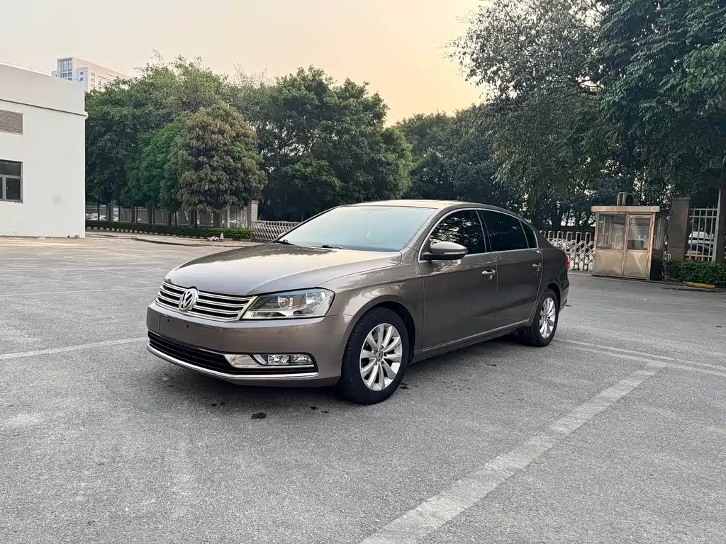 Volkswagen Magotan 2014