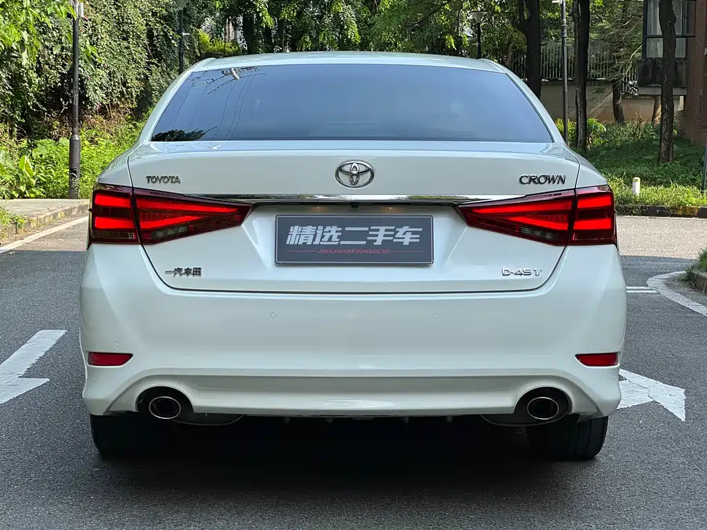 Toyota Crown 2019 — фото 16