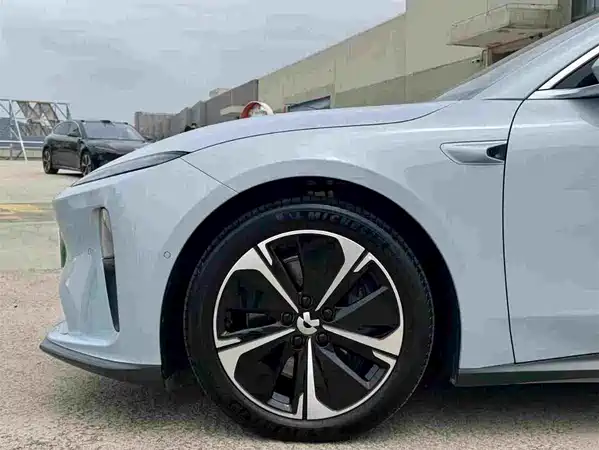 NIO ET5T 2025