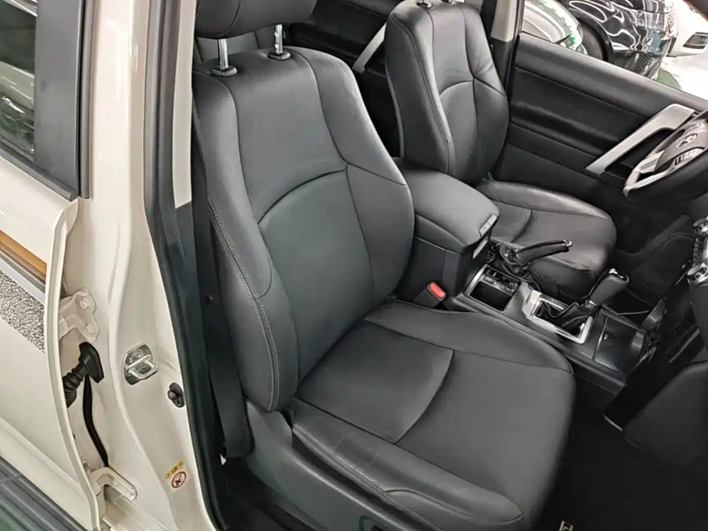 Toyota Prado 2017 — фото 25