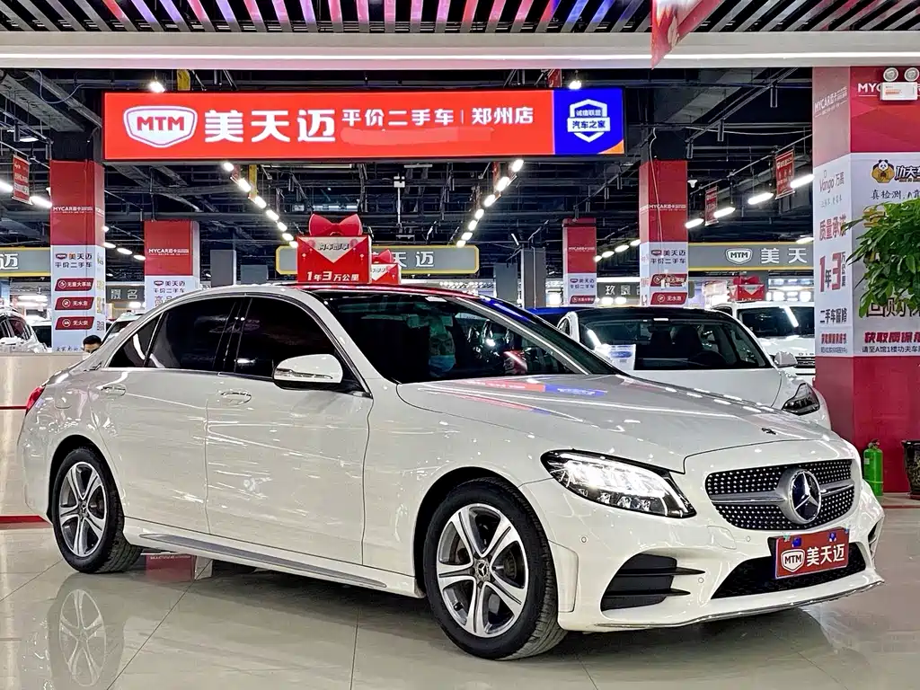Mercedes-Benz C-Class 2019 — фото 3