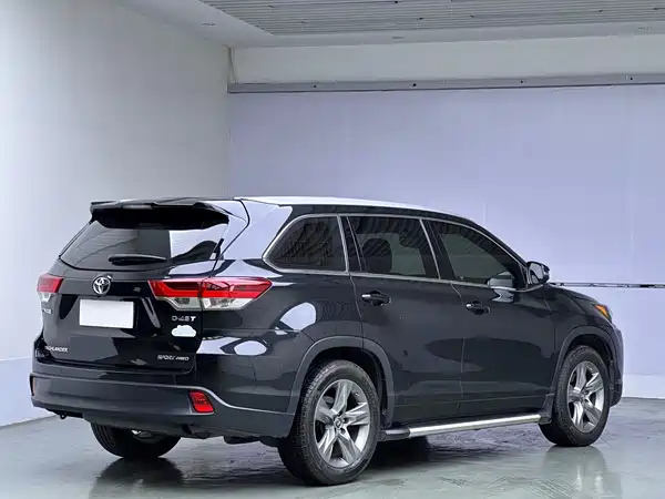 Toyota Highlander 2020