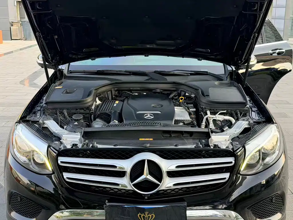 Mercedes-Benz GLC 2016 — фото 30