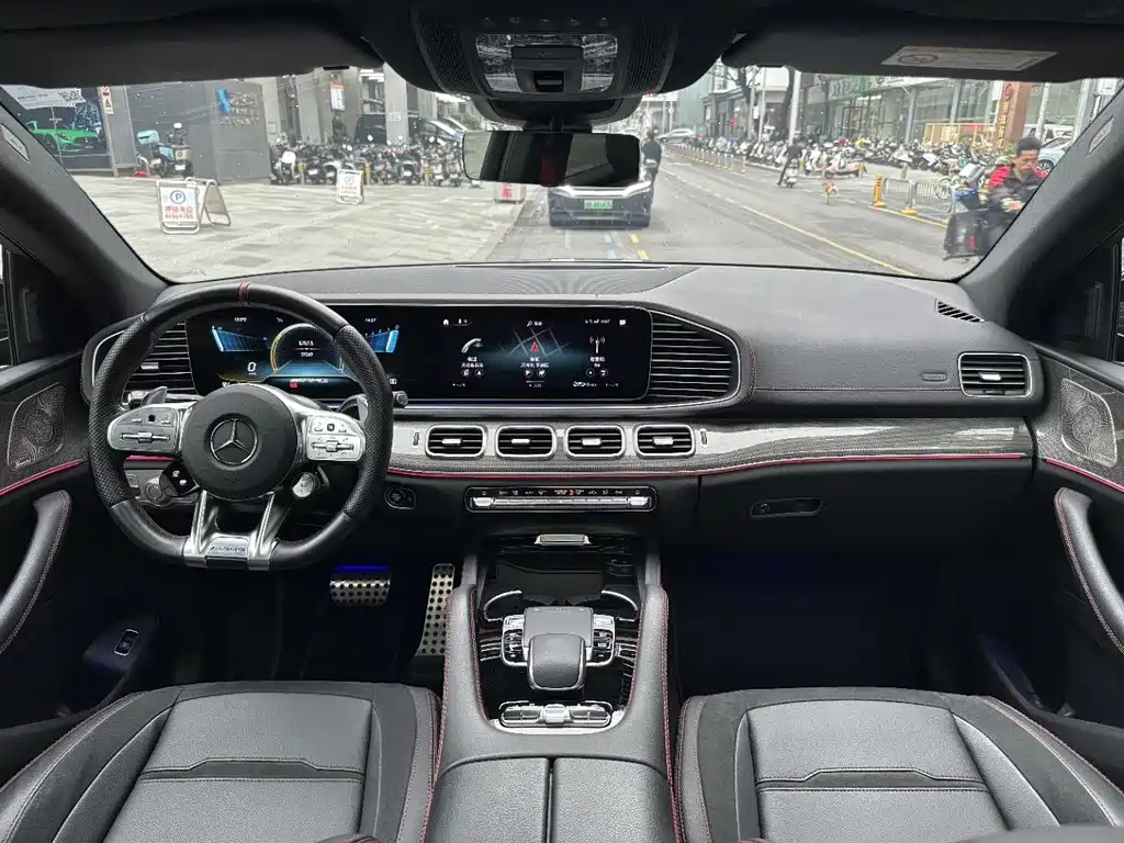 Mercedes-Benz GLE Coupe AMG 2023 — фото 6