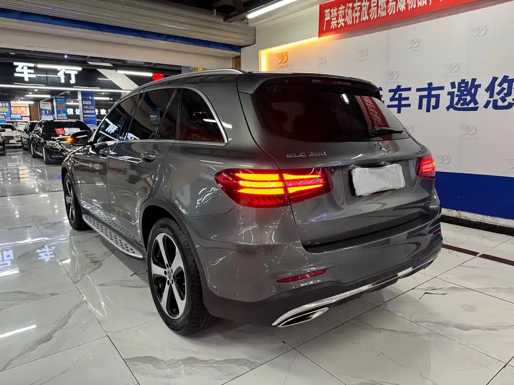 Mercedes-Benz GLC 2018 — фото 9