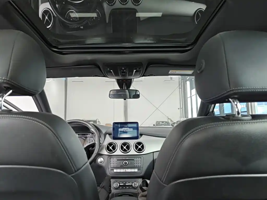 Mercedes-Benz B-Class 2017 — фото 18