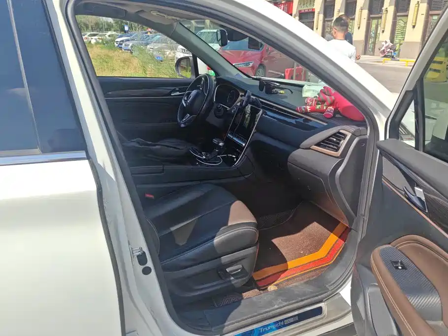 GAC Trumpchi GS5 2020 — фото 8