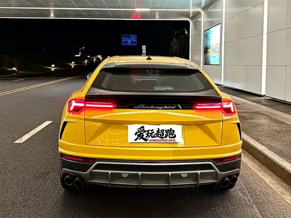 Lamborghini Urus 2019