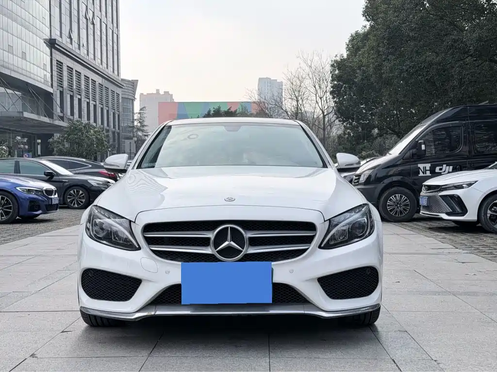 Mercedes-Benz C-Class 2018 — фото 2
