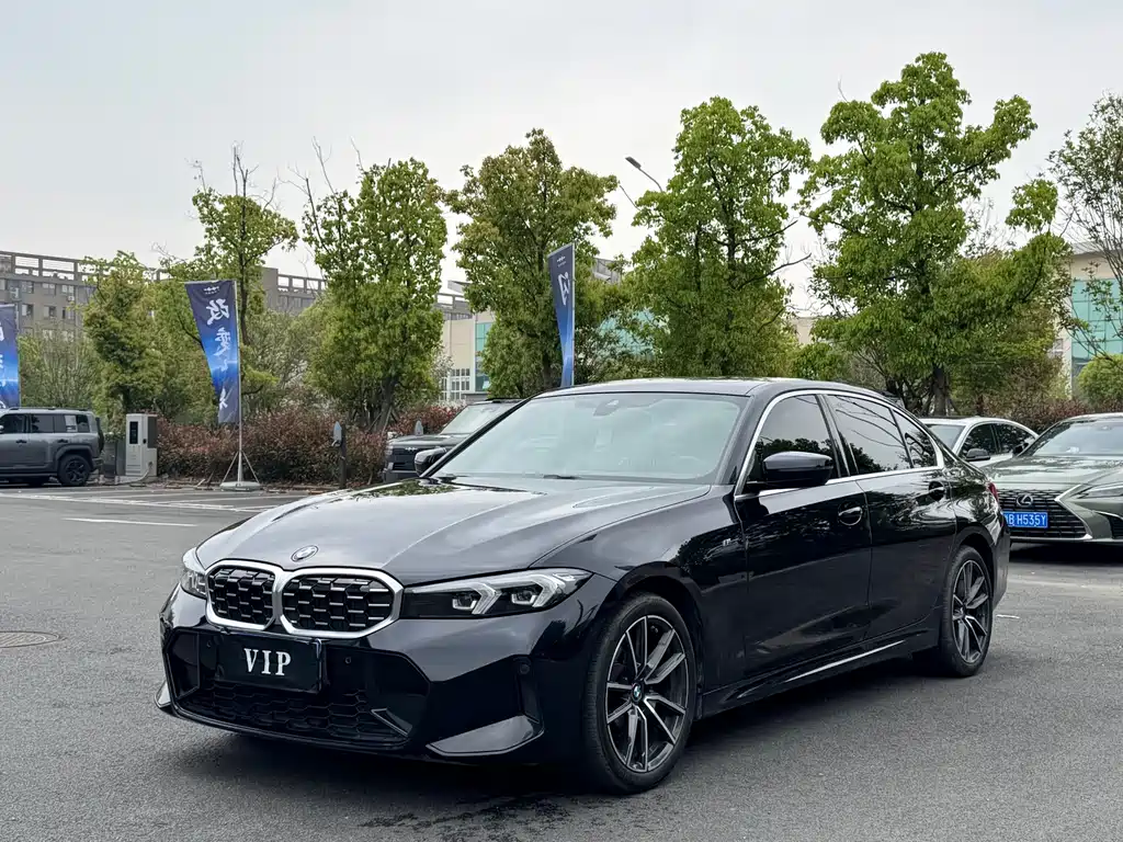 BMW 3 Series 2024