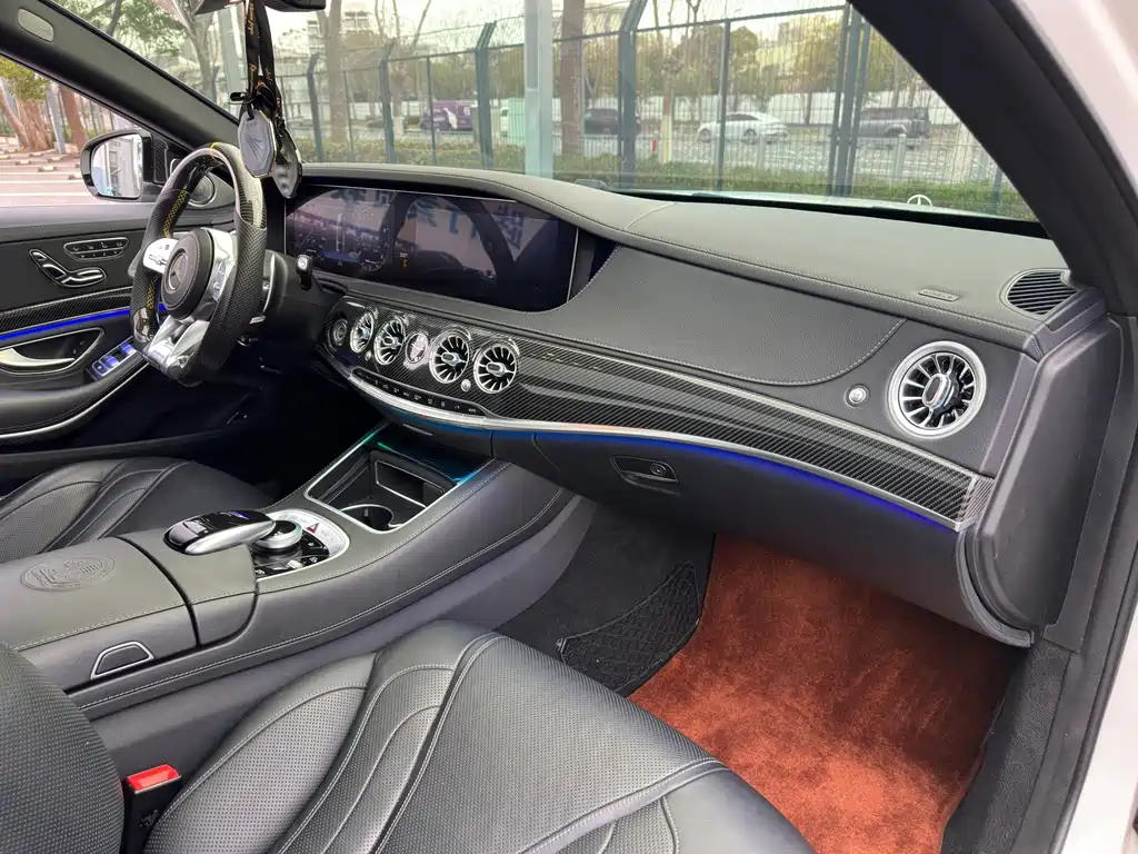 Mercedes-Benz S-Class AMG 2019 — фото 12