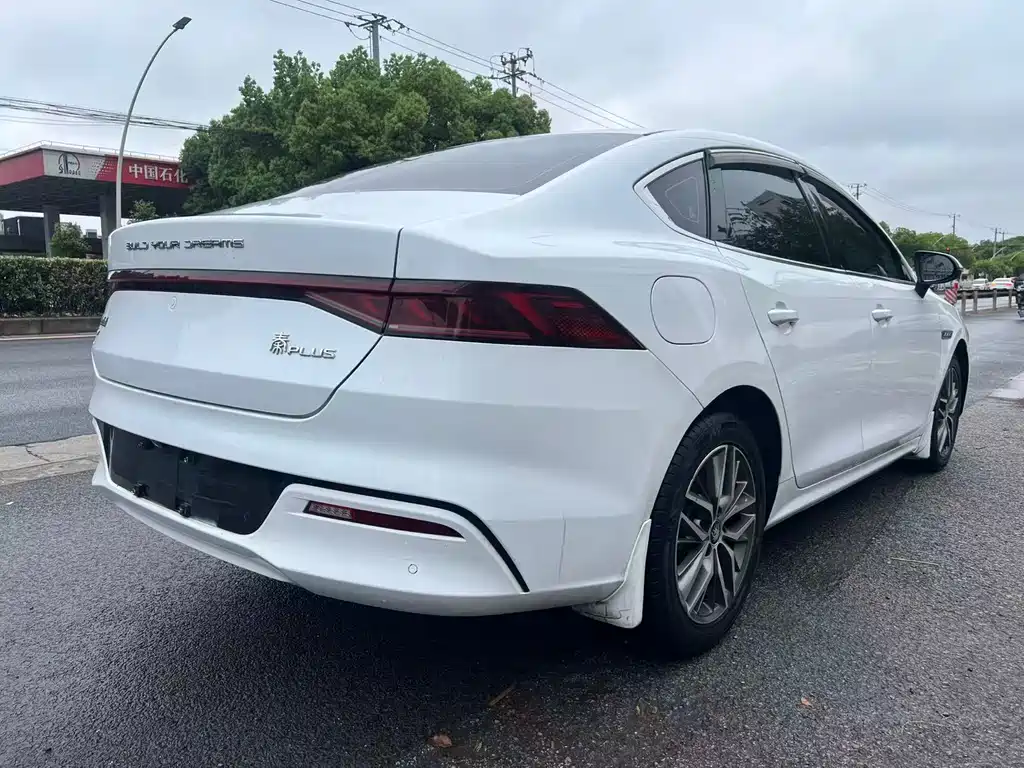 BYD Qin PLUS 2023 — фото 5
