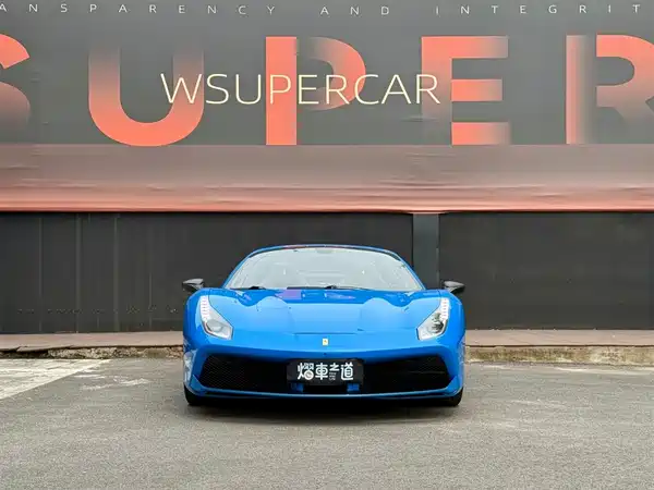 Ferrari 488 2015
