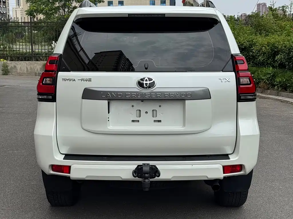 Toyota Prado 2018 — фото 5