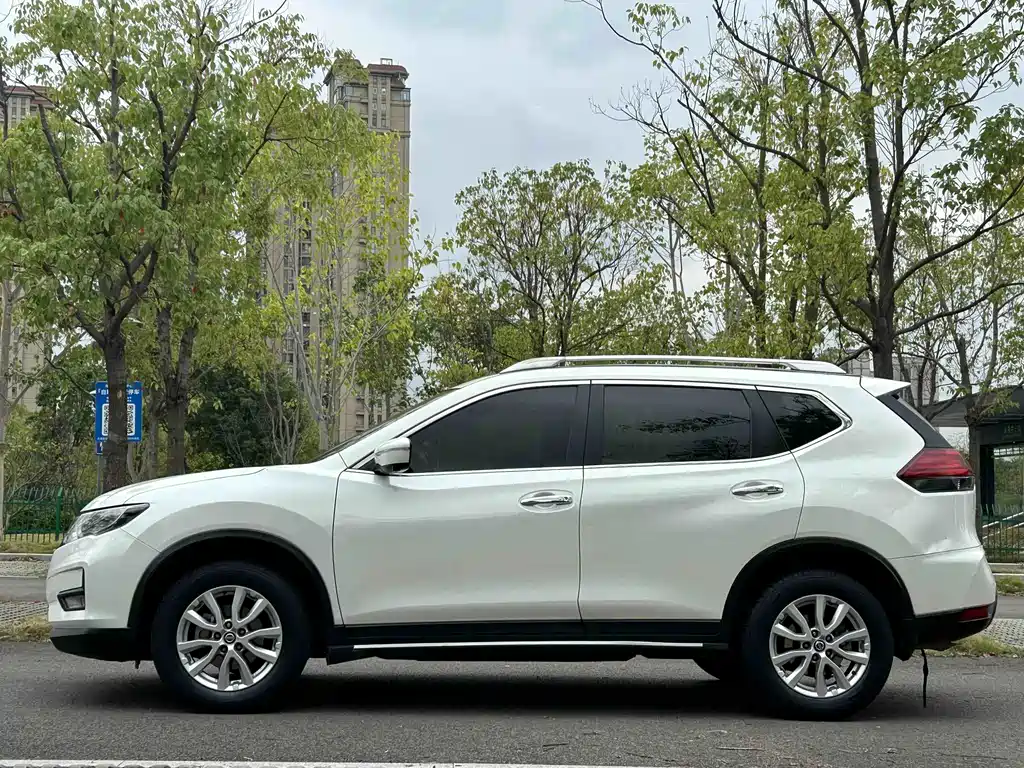 Nissan X-Trail 2021