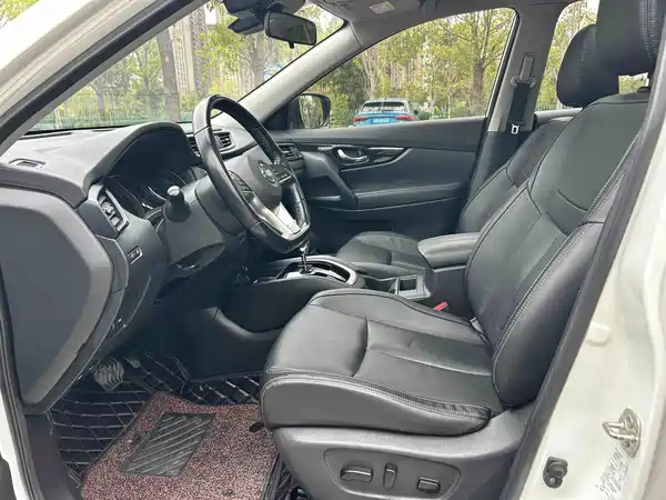 Nissan X-Trail 2021