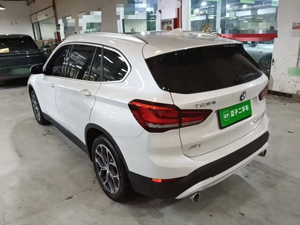 BMW X1 2021 — фото 5