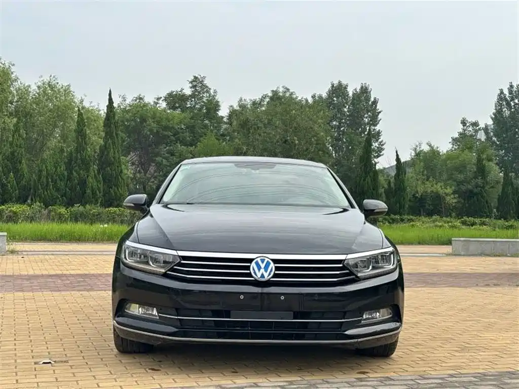 Volkswagen Magotan 2018 — фото 2