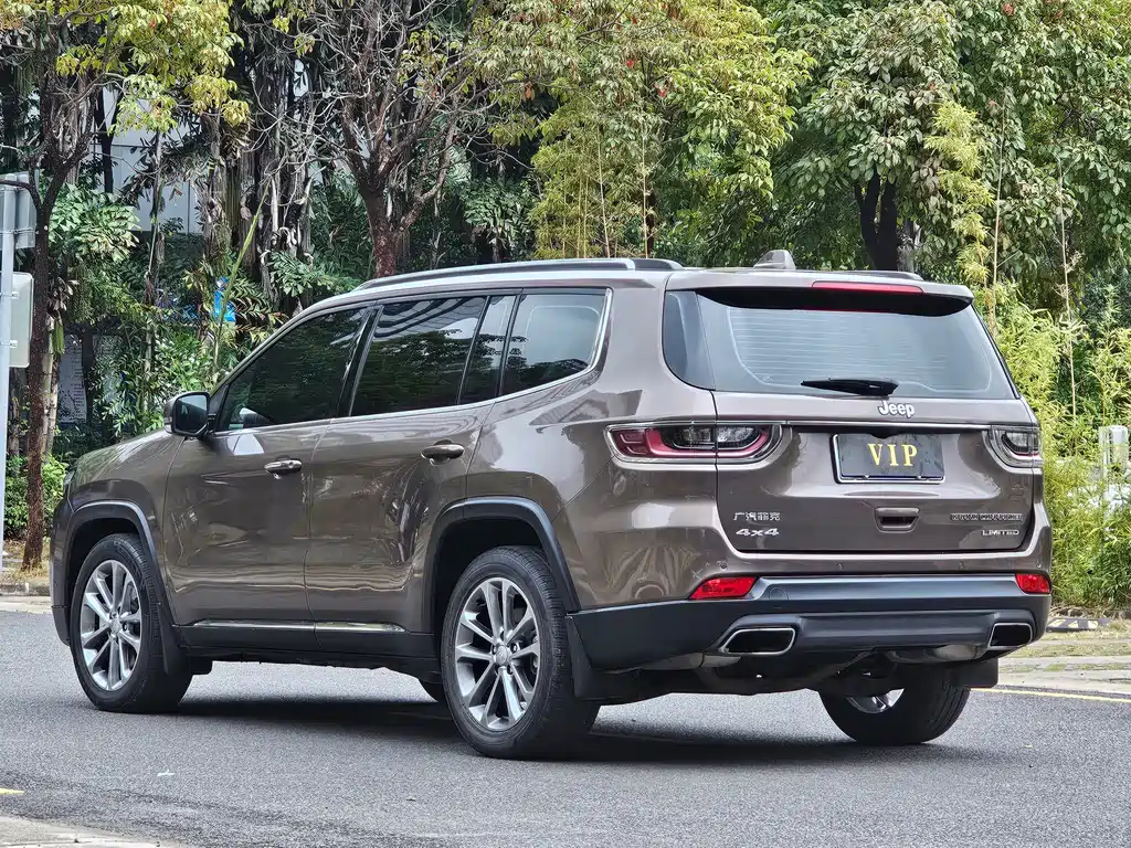 Jeep Grand Commander 2019 — фото 11