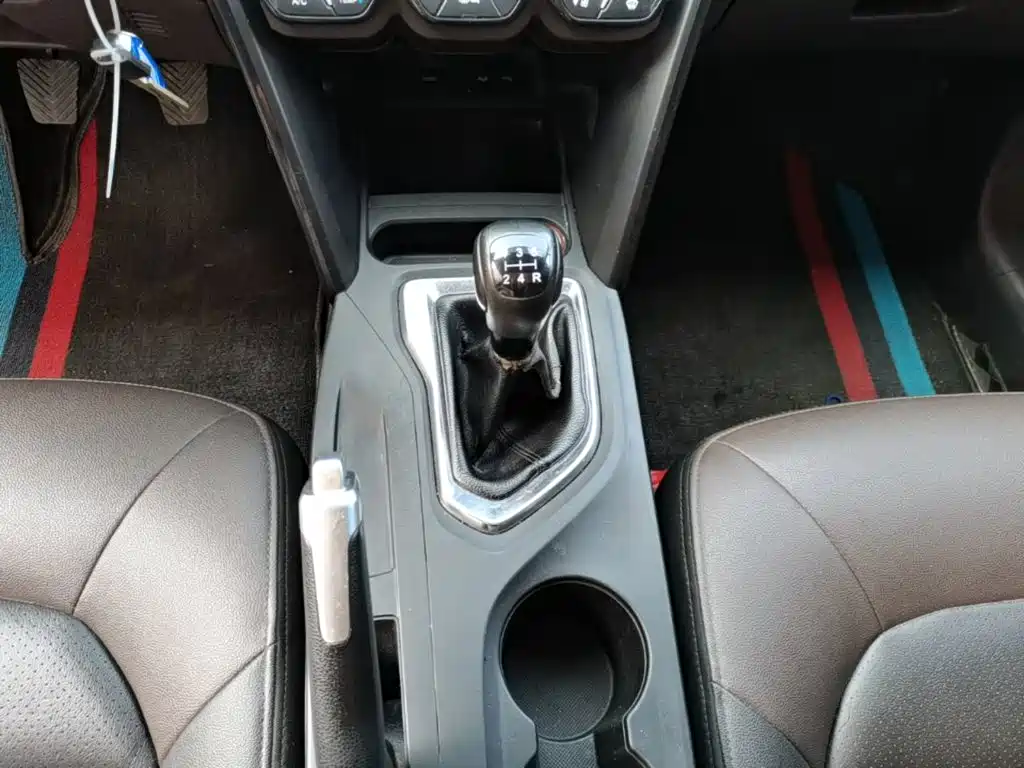 GAC Motor Trumpchi GS4 2015 — фото 14