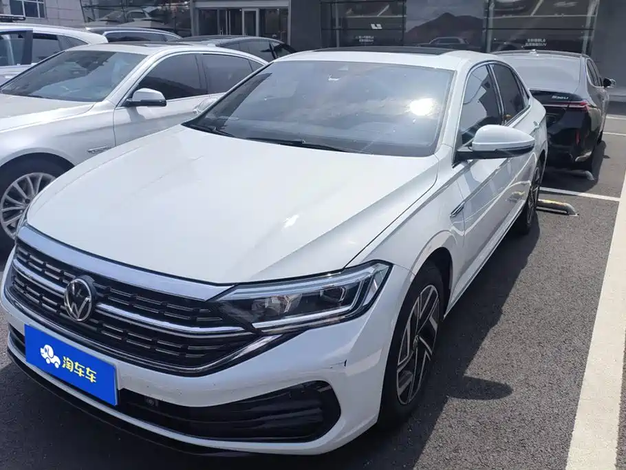 Volkswagen Sagitar 2023