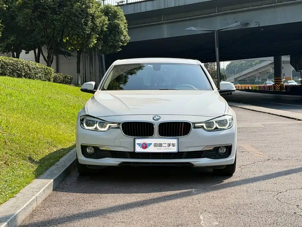 BMW 3 Series 2016