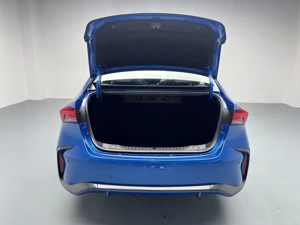 Buick Verano 2025 — фото 14