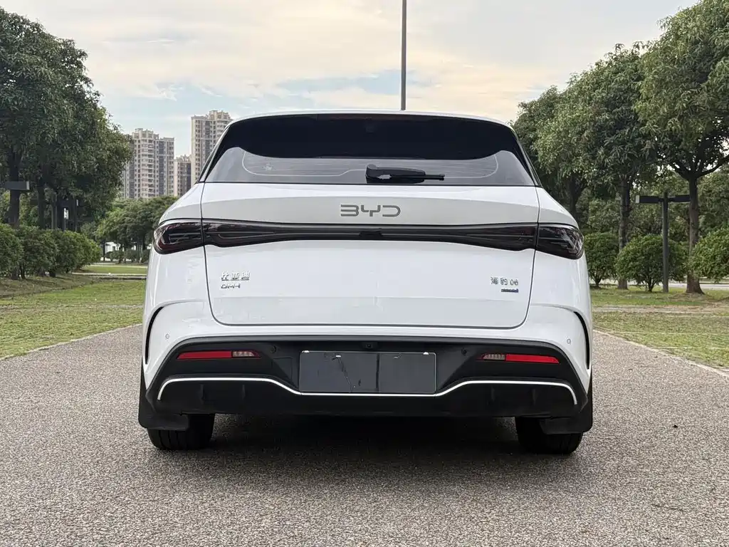 BYD Seal 06 DM-i Wagon 2025 — фото 15
