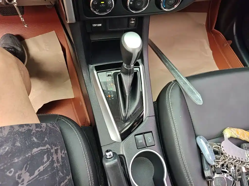 Toyota Levin 2018 — фото 14