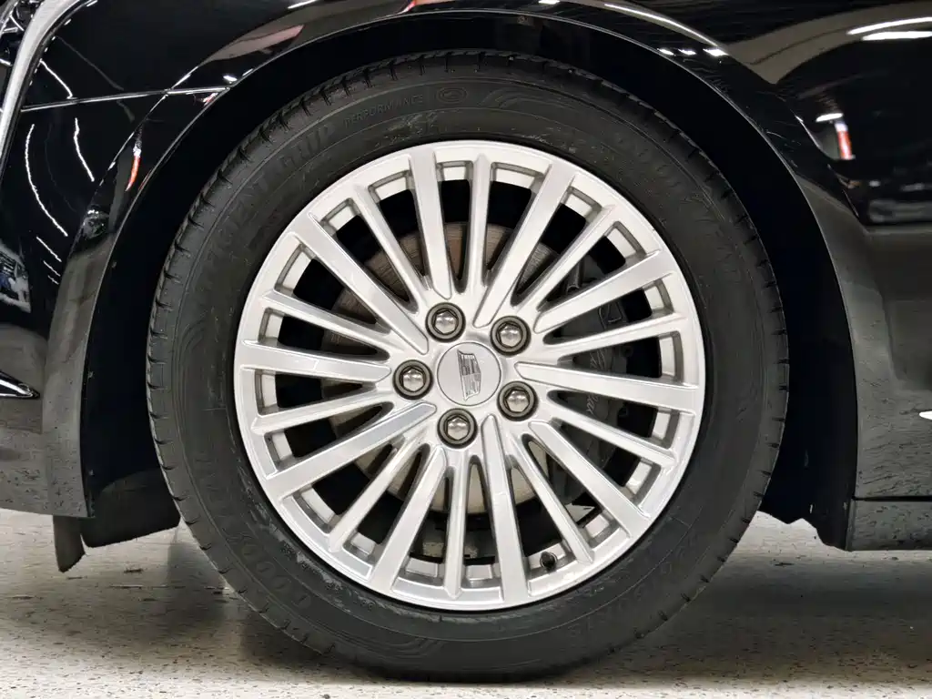 Cadillac CT6 2021 — фото 11