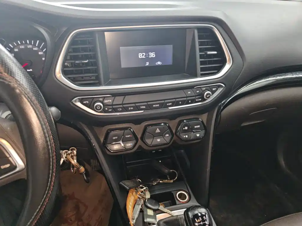 GAC Motor Trumpchi GS4 2017 — фото 20