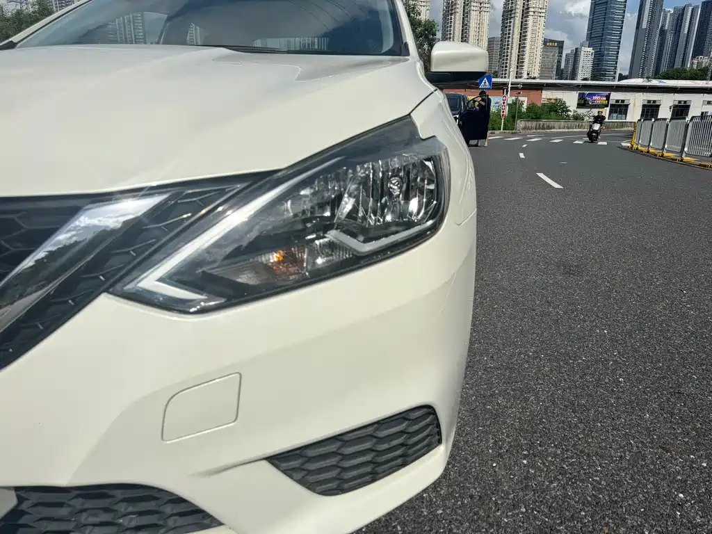 Nissan Sylphy 2019 — фото 13