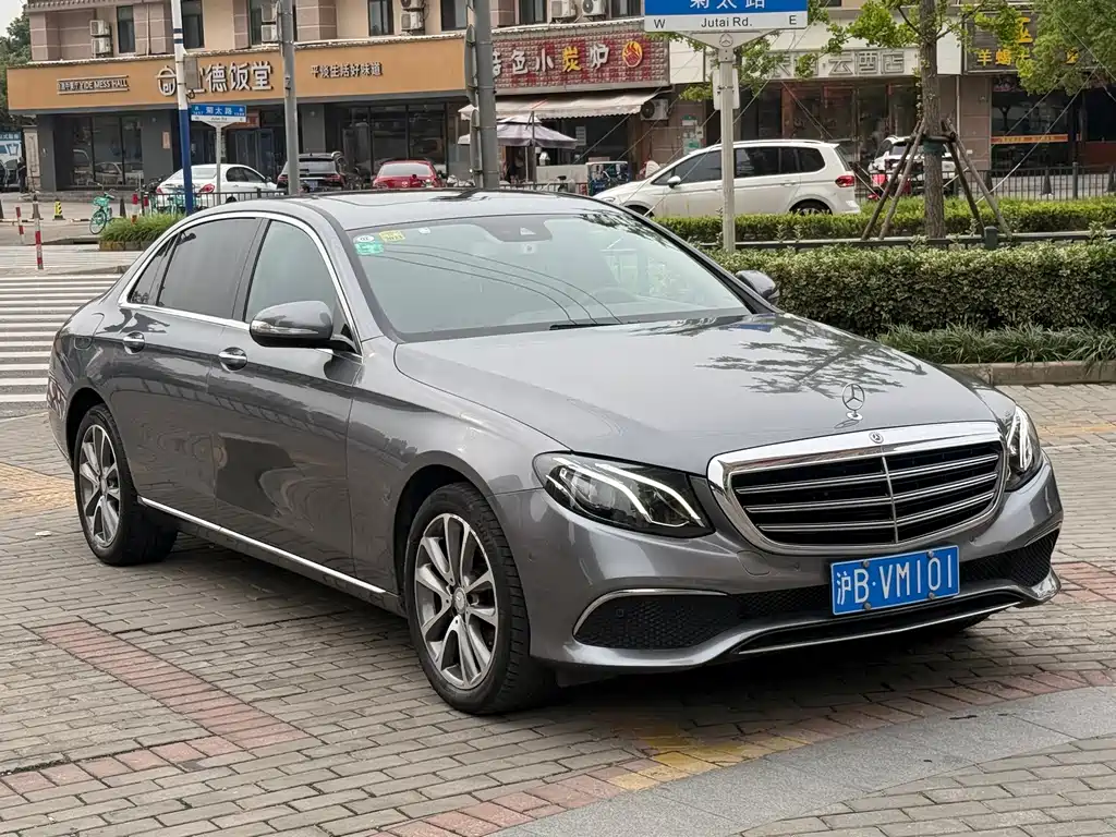Mercedes-Benz E-Class 2017 — фото 3