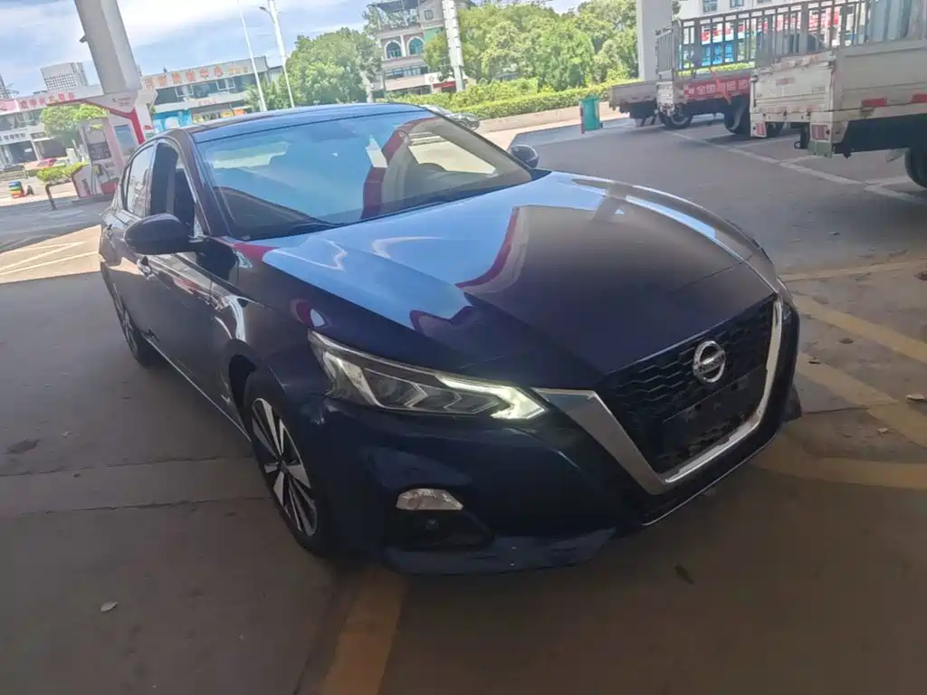 Nissan Teana 2022