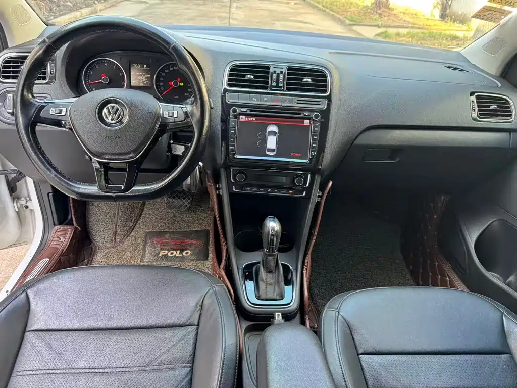 Volkswagen Polo 2016