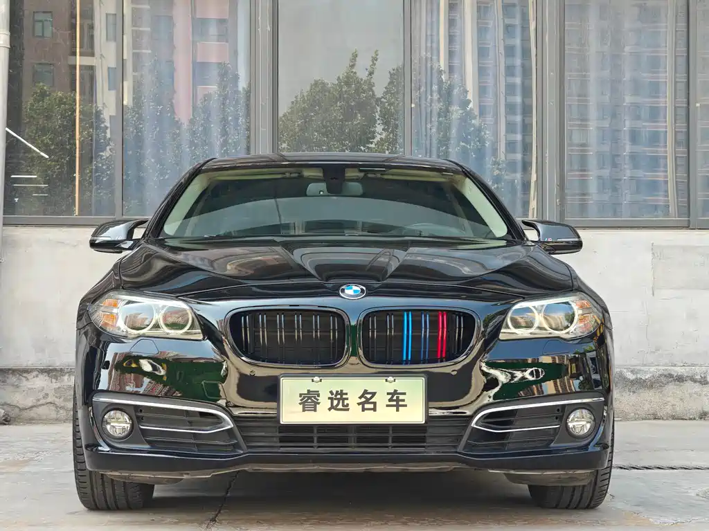 BMW 5 Series 2015 — фото 3