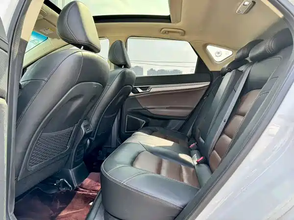 Geely Emgrand GS 2016