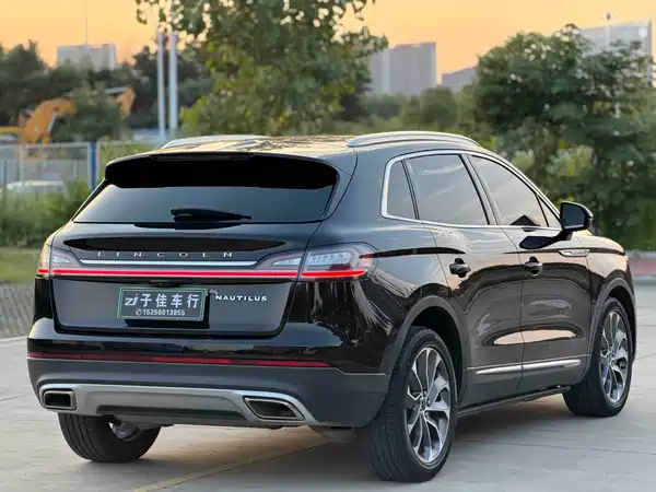 Lincoln Nautilus 2023