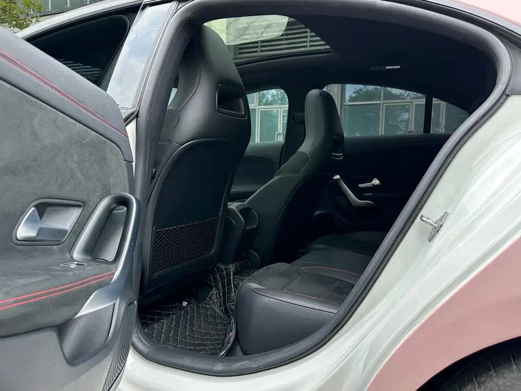 Mercedes-Benz CLA 2021 — фото 13