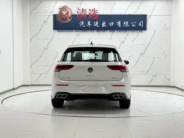 Volkswagen Golf 2022