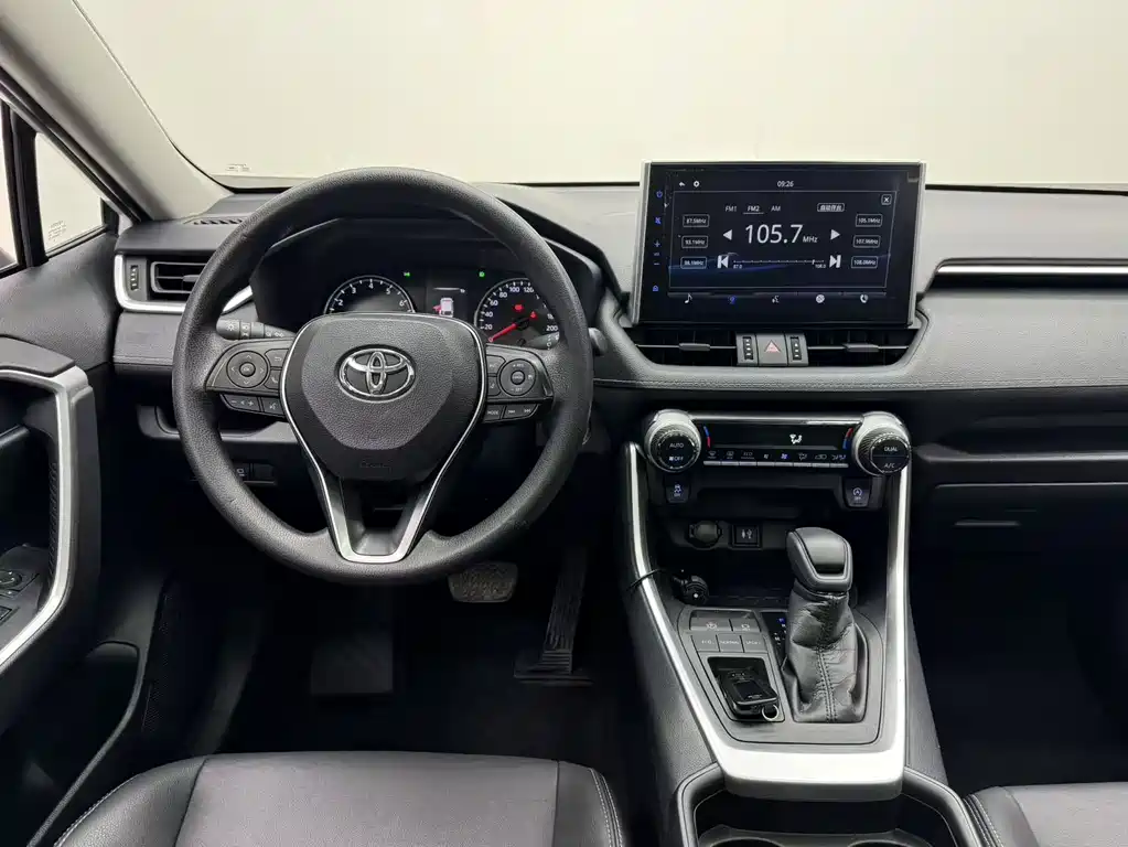 Toyota Wildlander 2021 — фото 11