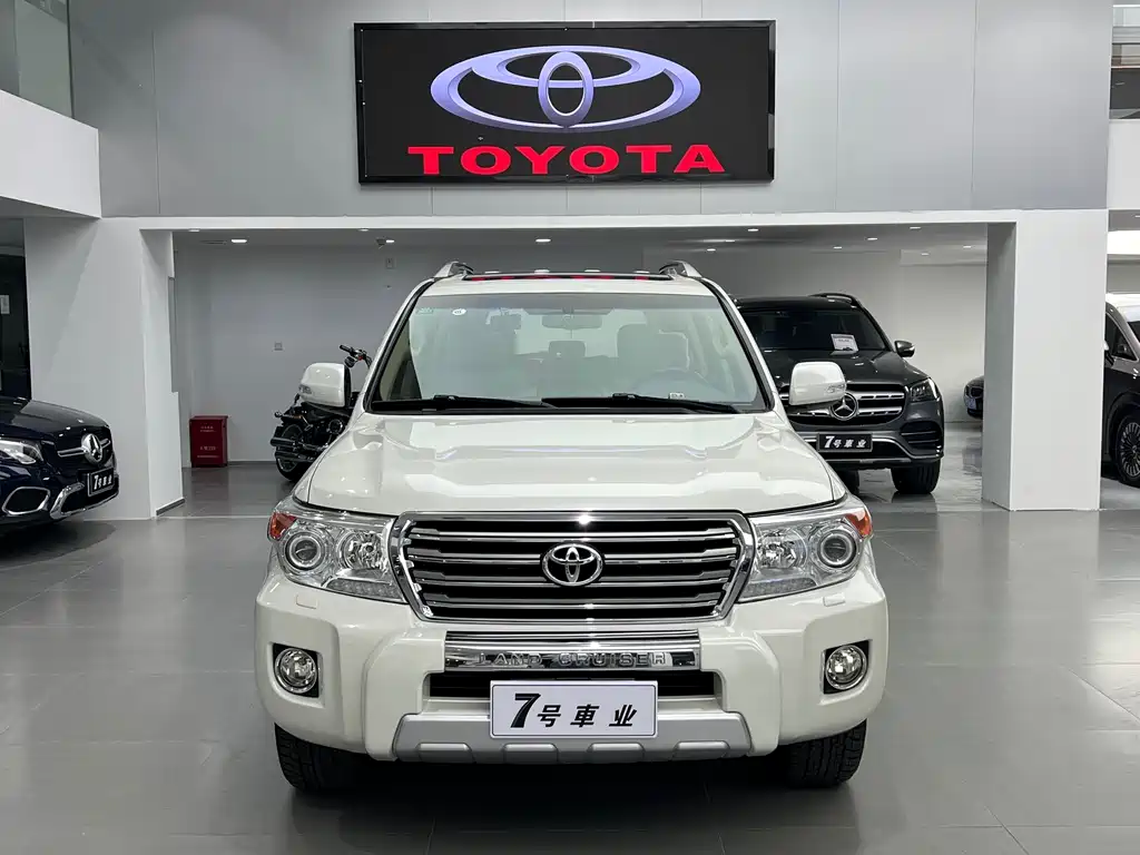 Toyota Land Cruiser 2015 — фото 23