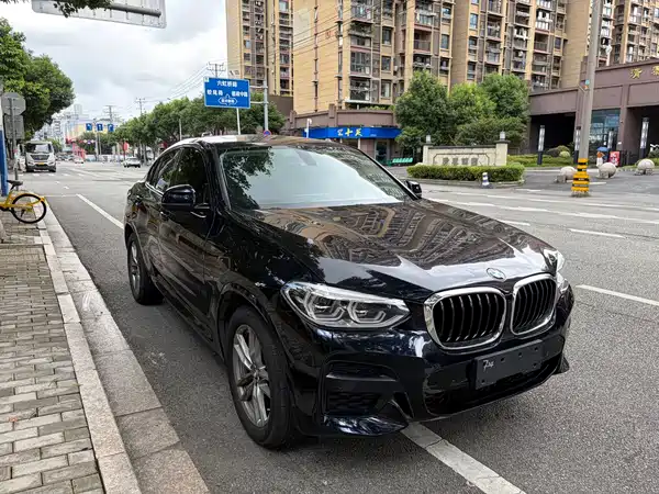 BMW X4 2021
