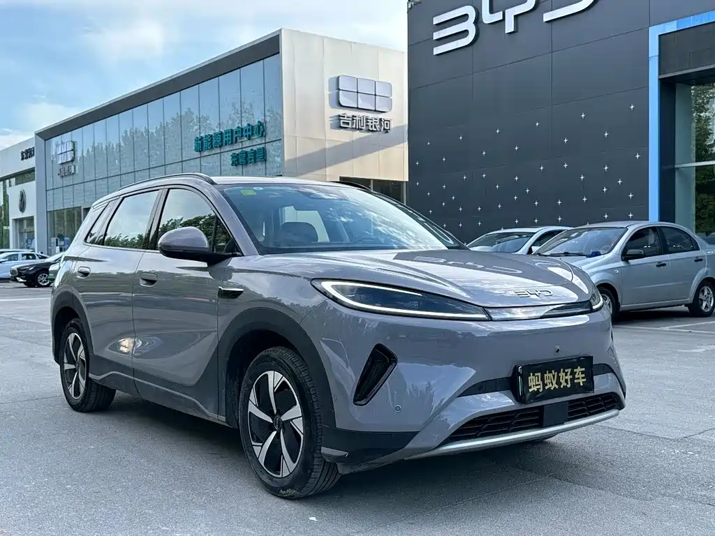 BYD Sealion 05 EV 2025 — фото 2