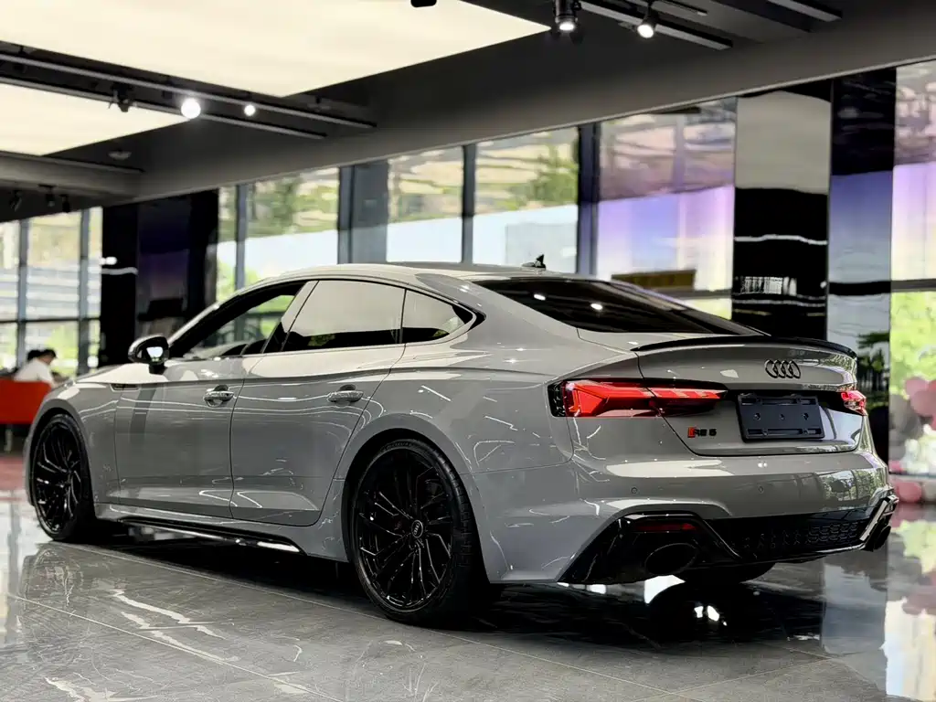 Audi RS 5 2023 — фото 5