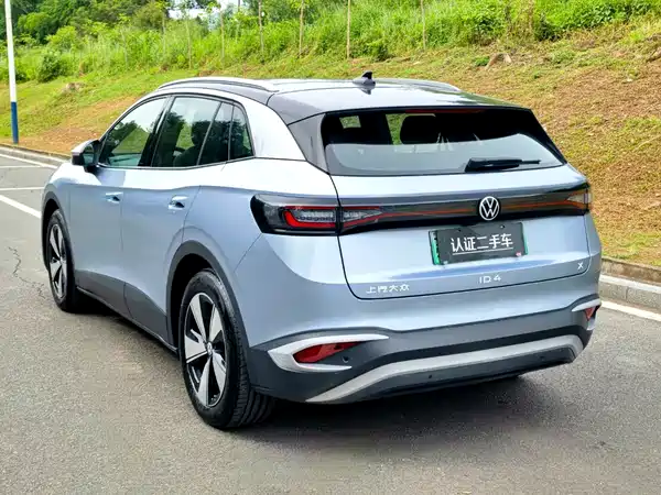 Volkswagen ID.4 X 2024