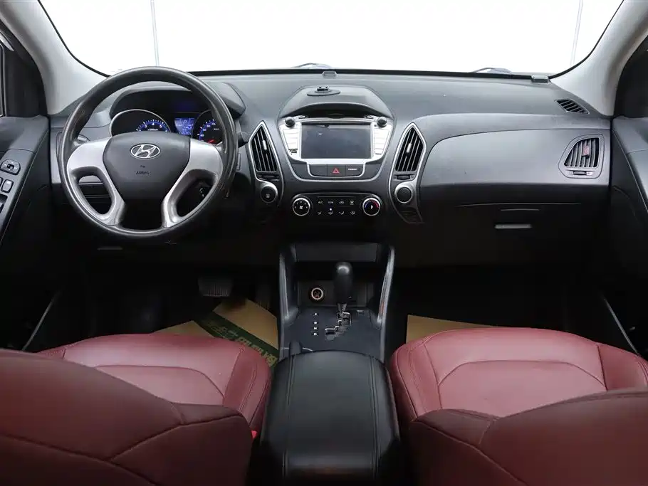Hyundai ix35 2015 — фото 21