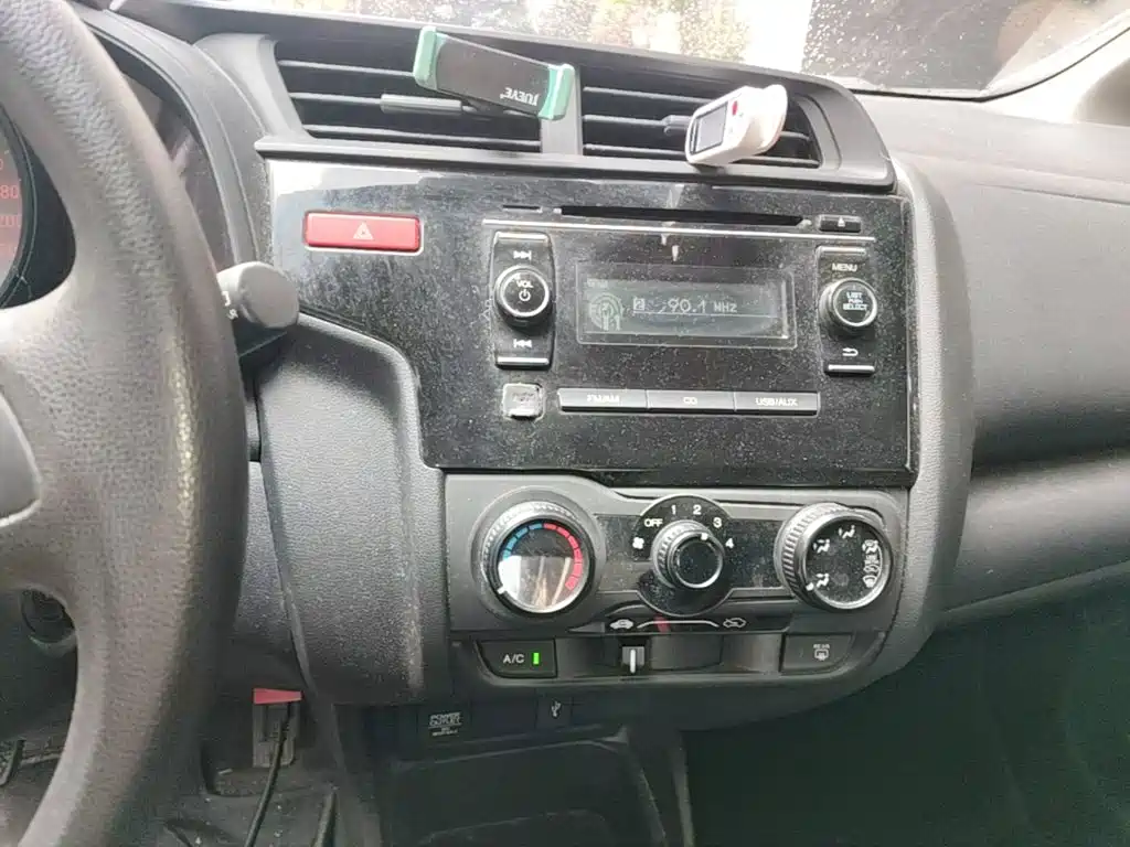 Honda Fit 2014 — фото 13
