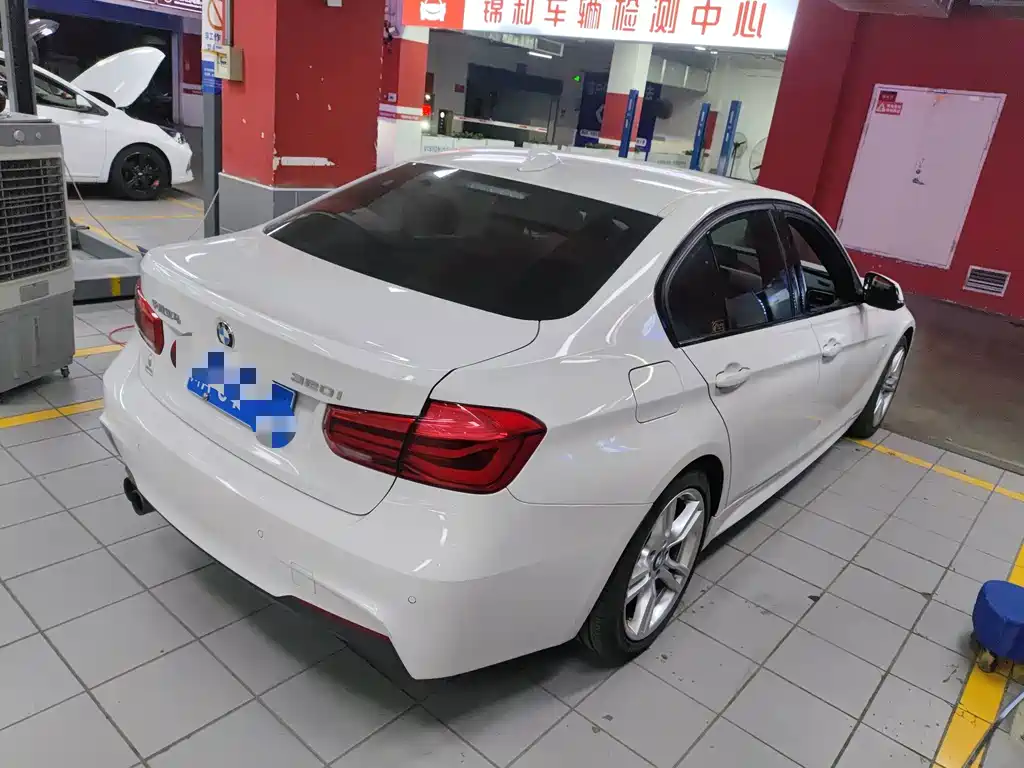 BMW 3 Series 2019